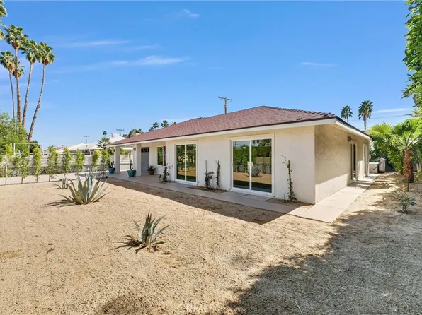 3967 E Sunny Dunes Rd, Palm Springs, CA 92264