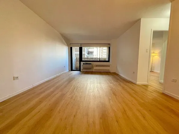 100 Beekman Street image 1 of 13