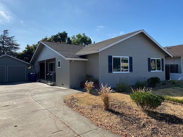 1st image of 462 Kuehnis Dr #462
