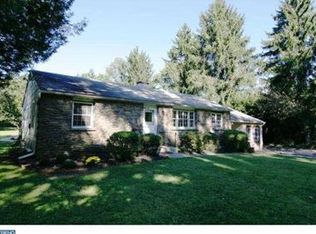 2720 Windy Bush Rd, Newtown, PA 18940
