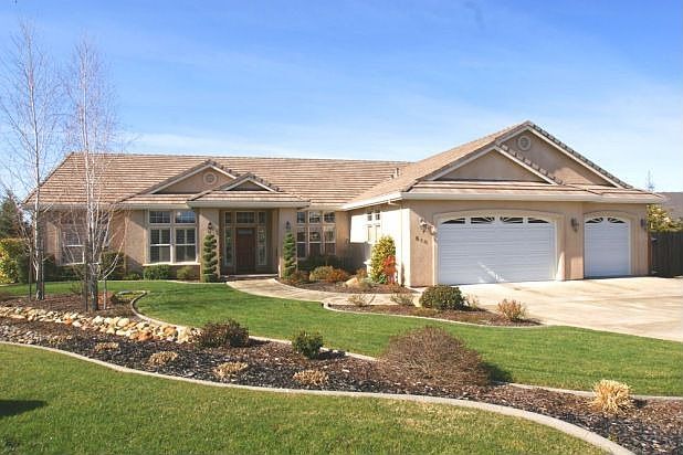 1st image of 516 Dizmar Ct