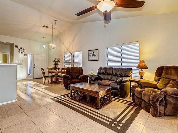 Living Room / Dining Room