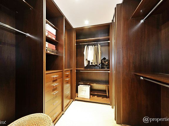 5th image of 250 E Pearson St APT 1706