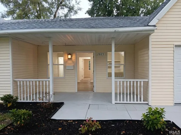 2825 Park St, Terre Haute, IN 47803
