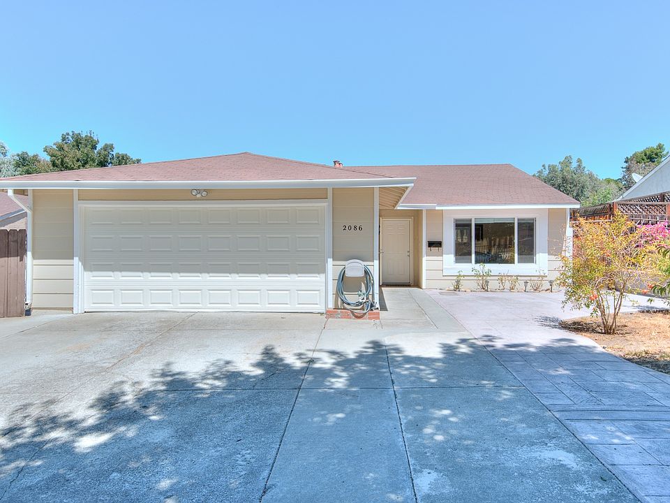 1st image of 2086 Cranworth Cir