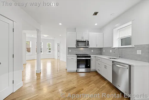 406 Columbia St #6 Photo 1