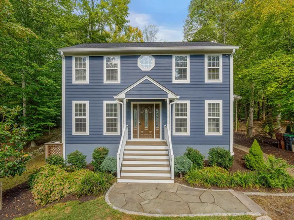907 Jefferson Dr, Palmyra, VA 22963