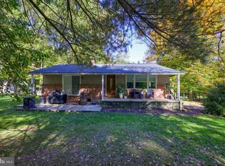 307 Dove Ln, Coatesville, PA 19320