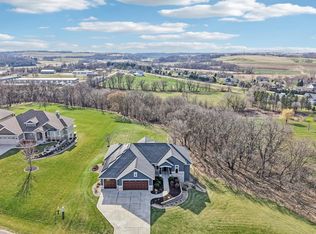 6211 Amethyst Drive, Waunakee, WI 53597