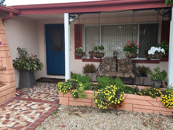 3rd image of 4307 Canterberry Dr