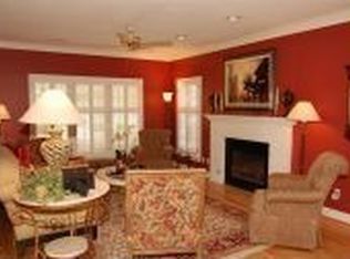 107 Prestwick Pl, Cary, NC 27511