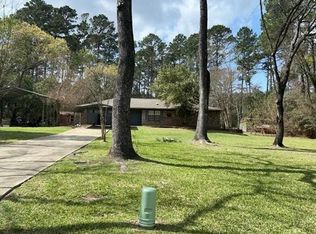 1108 Youpon Dr, Montgomery, TX 77316