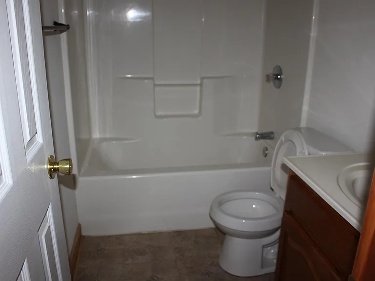 302 Jessup St — Photo 12