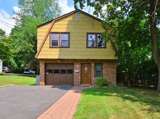 143 Closter Dock Rd, Closter, NJ 07624