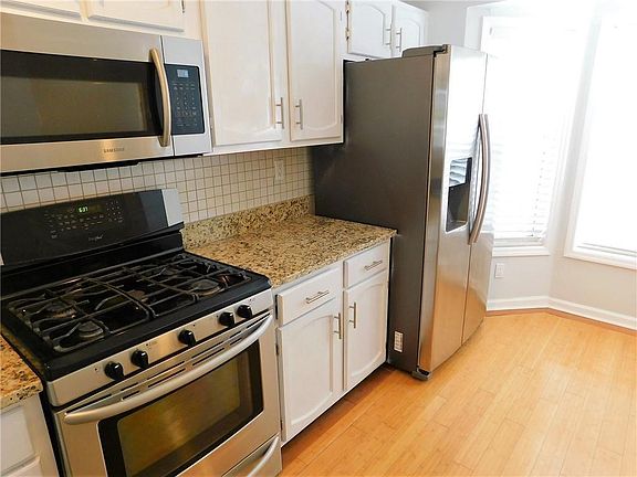 5th image of 5043 Laurel Springs Way SE