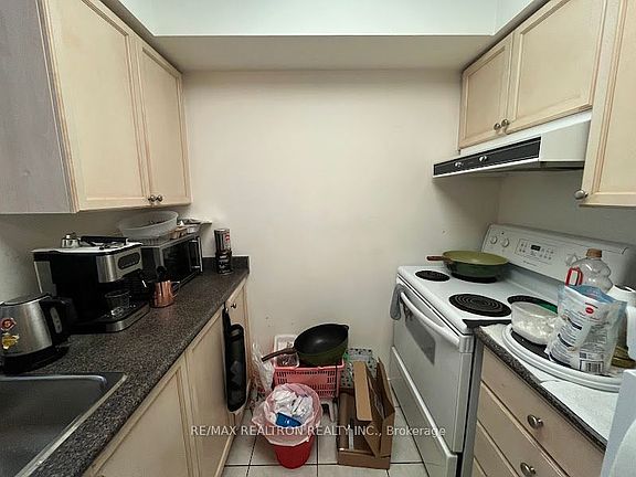 5th image of 155 Beecroft Rd #302