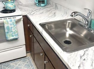 1050 Crestview Dr APT 16, Mountain View, CA 94040