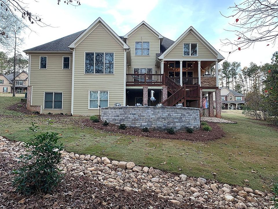 2nd image of 260 Seawright Dr