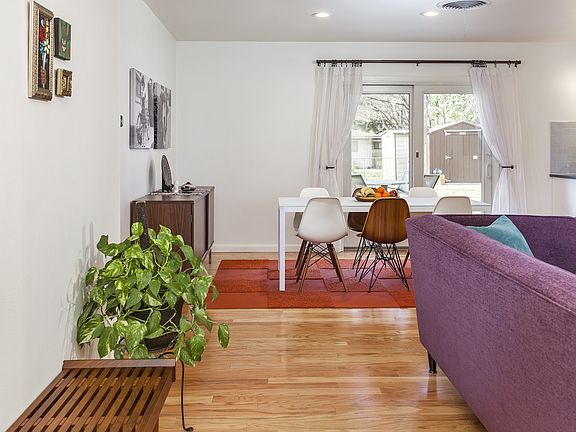 5th image of 8006 Stillwood Ln