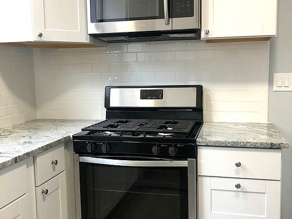 4th image of 953 N Keeler Ave