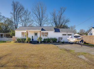 1315 Maxwell St, North Charleston, SC 29405