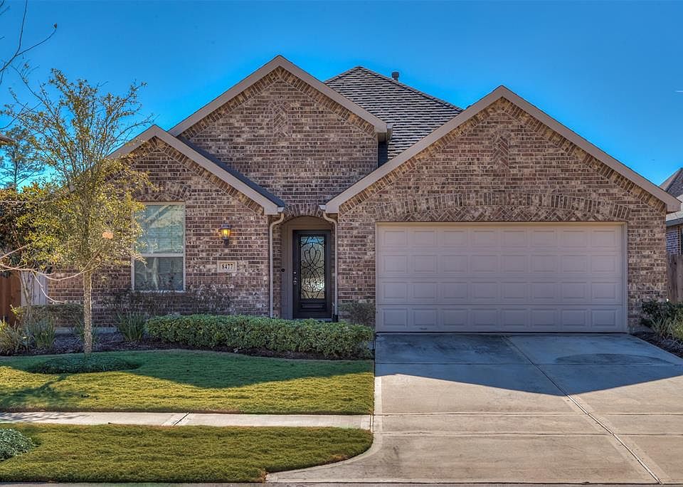 1st image of 8477 Horsepen Bend Dr