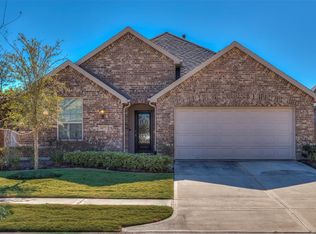 8477 Horsepen Bend Dr, Conroe, TX 77385
