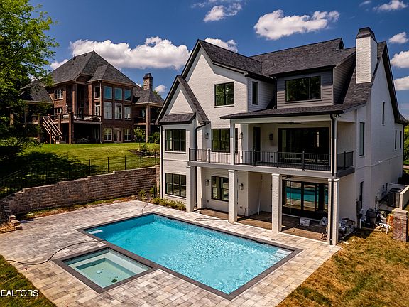 4th image of 12368 Vista Brook Ln