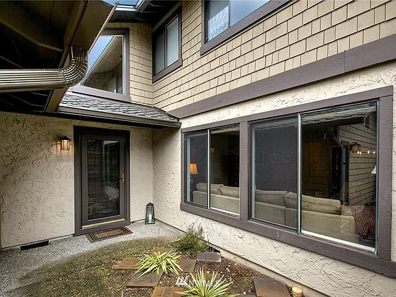 3rd image of 11918 Stendall Dr N #14