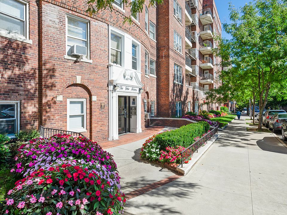 1st image of 10505 69th Ave APT 204