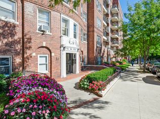 10505 69th Ave APT 204, Forest Hills, NY 11375