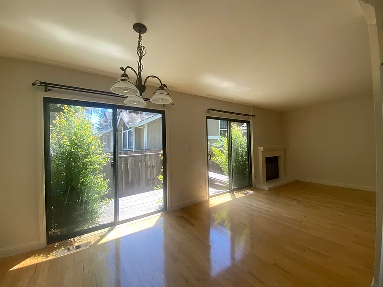 2446 Michele Jean Way — Photo 7