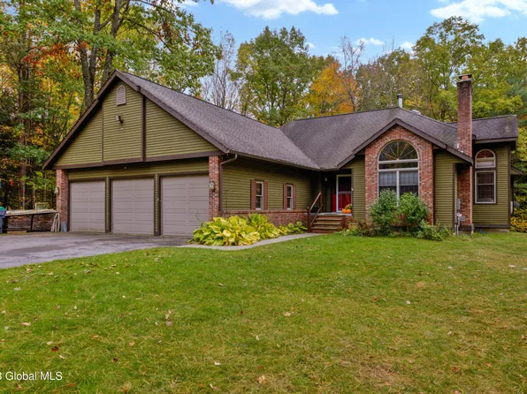 281 Greene Rd Road, Greenfield Center, NY 12833