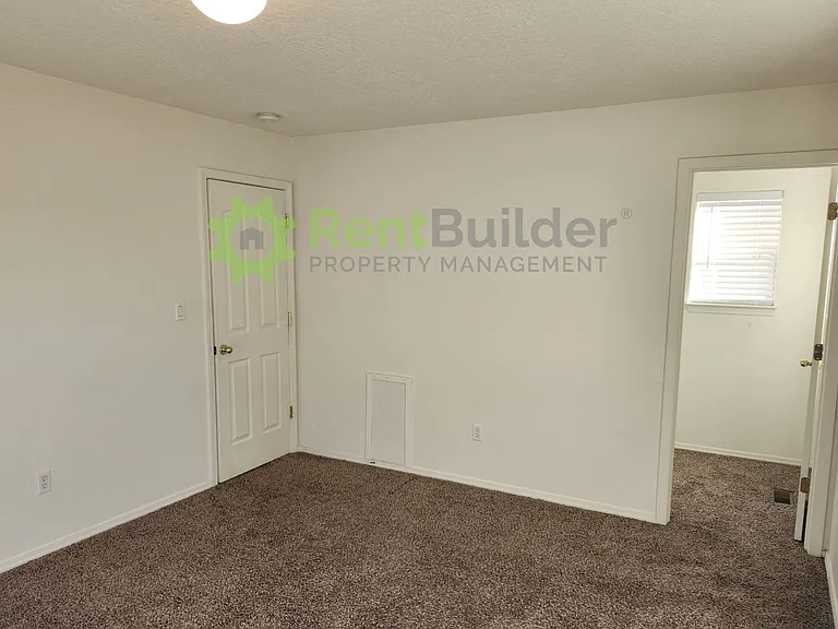 3540 Clear Creek Rd NE — Photo 24