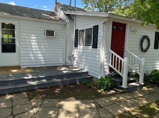 26 Graham St, Wareham, MA 02571
