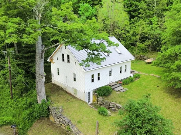 162 Nash Rd, Cummington, MA 01026