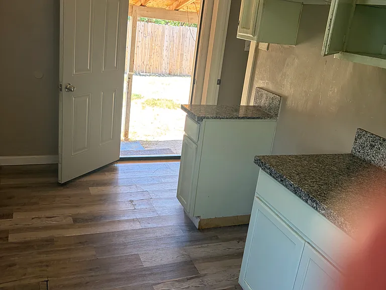 507 Lincoln St #B — Photo 19