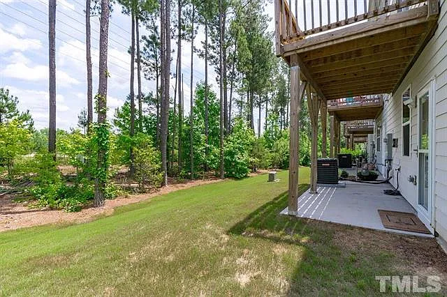 2223 Chattering Lory Ln — Photo 47
