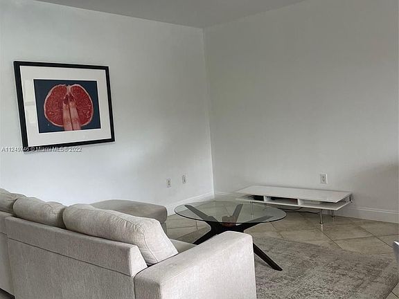 5th image of 20000 E Country Club Dr APT 202