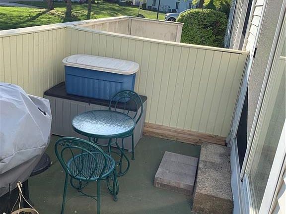 4th image of 5493 Hampton Ct APT C