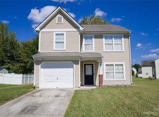 1529 Long Paw Ln, Charlotte, NC 28214