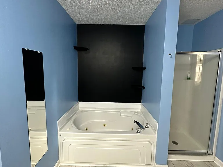 906 Litchfield Way #C — Photo 20