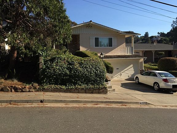 3rd image of 4722 Shetland Ave