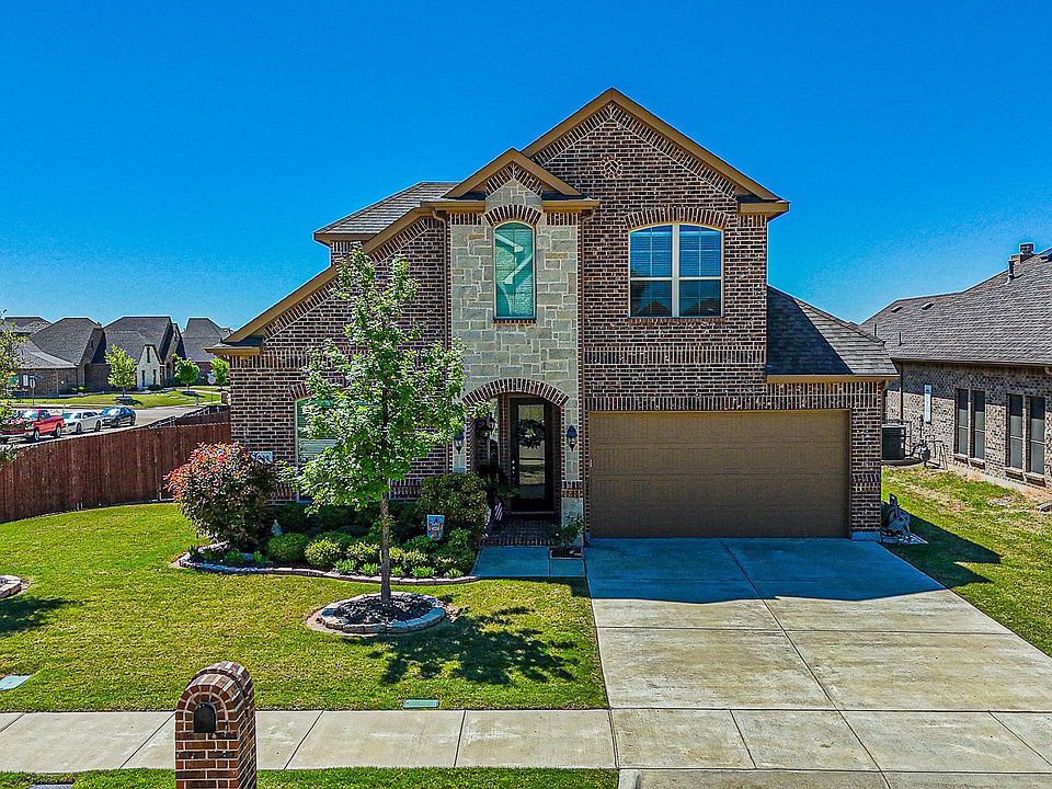 1st image of 3030 Burgundy Ln