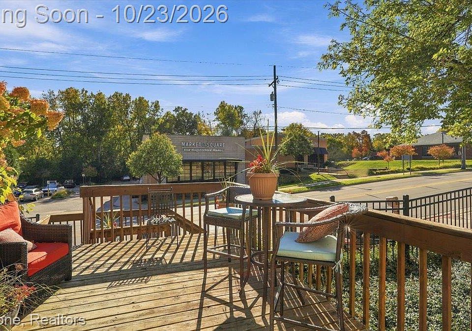2040 Walnut Lake Rd, photo 28