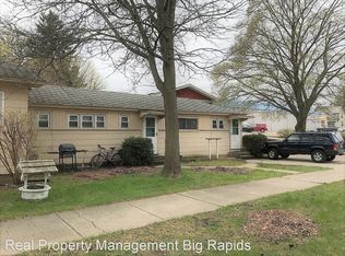 319 N Warren Ave APT 2, Big Rapids, MI 49307
