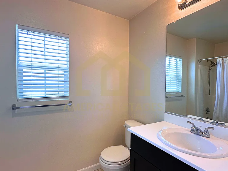 1208 Meridian Way — Photo 16