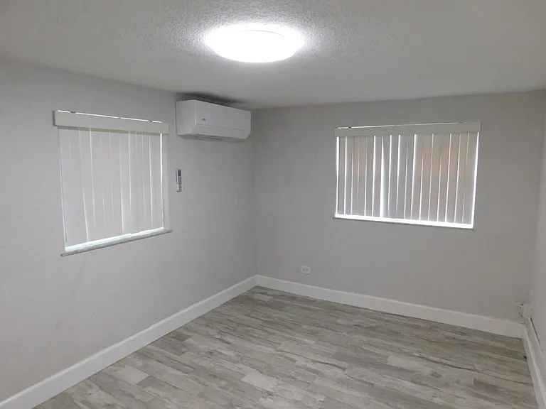 9459 SW 52nd Ct — Photo 17