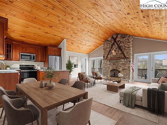 3rd image of 131 Hemlock Road
