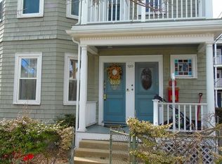 120 Montgomery St #3, Cambridge, MA 02140